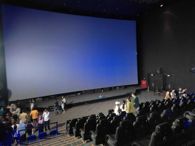 Suasana studio cinema 5D Ocean Dream Samudra Ancol