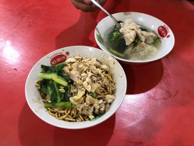 Mie Yamin Bakmi Roxy