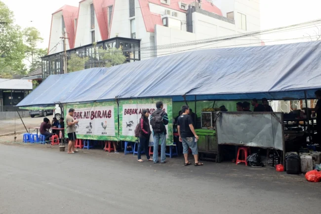 bebek ali borme warung tenda 2016