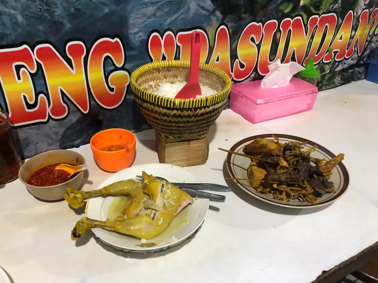 Ayam kukus pasundang Lembang