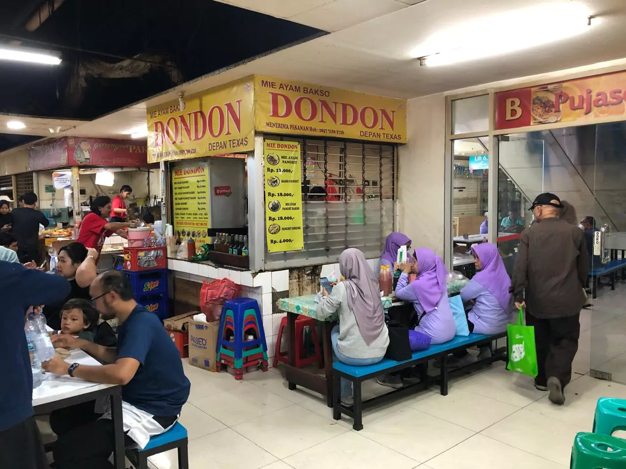 Lokasi Mie Ayam Bakso Dondon Blok M Square