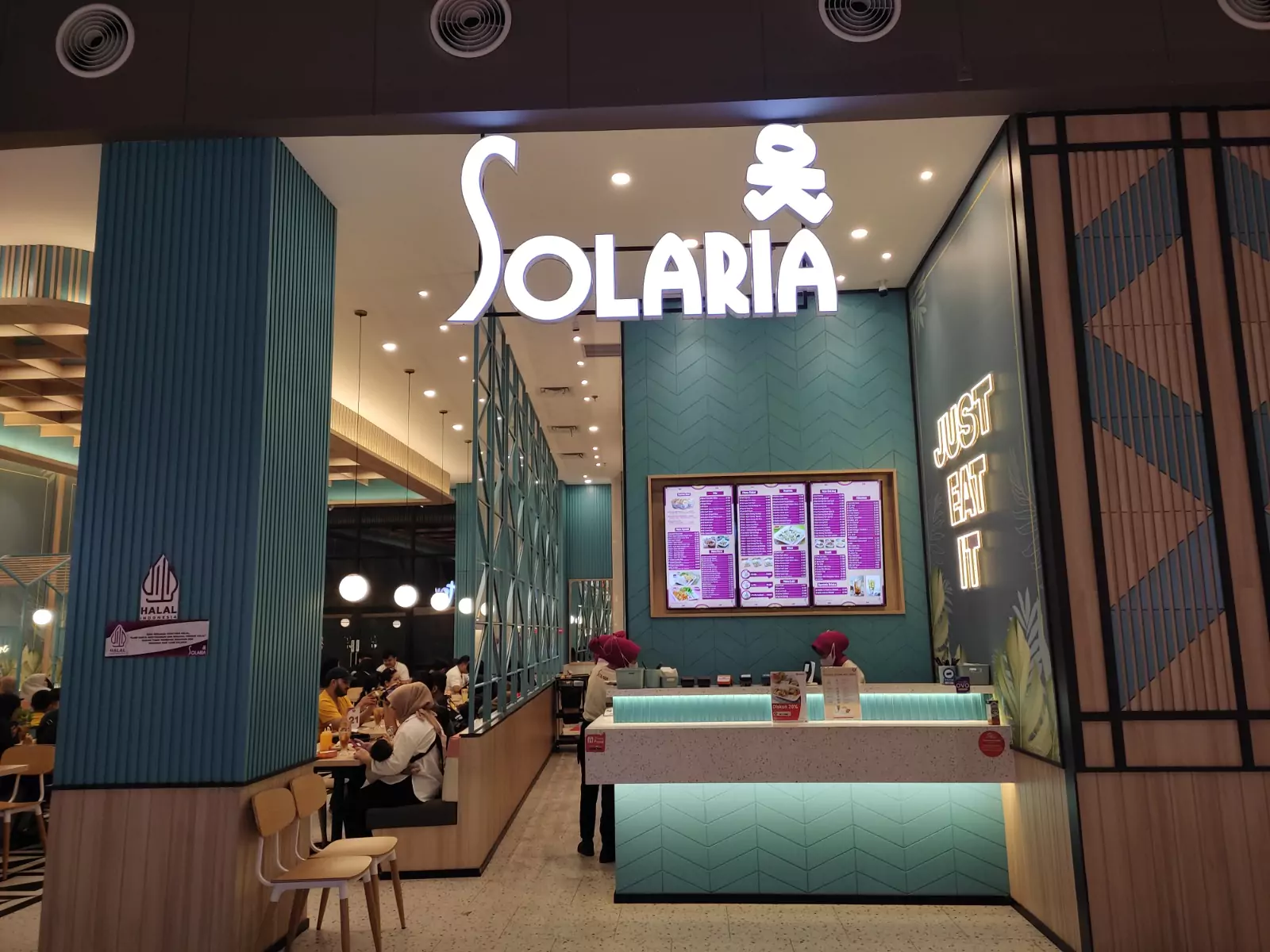 solaria summarecon mall bandung