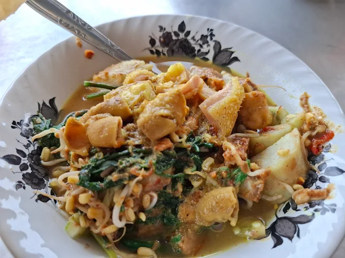 rujak soto