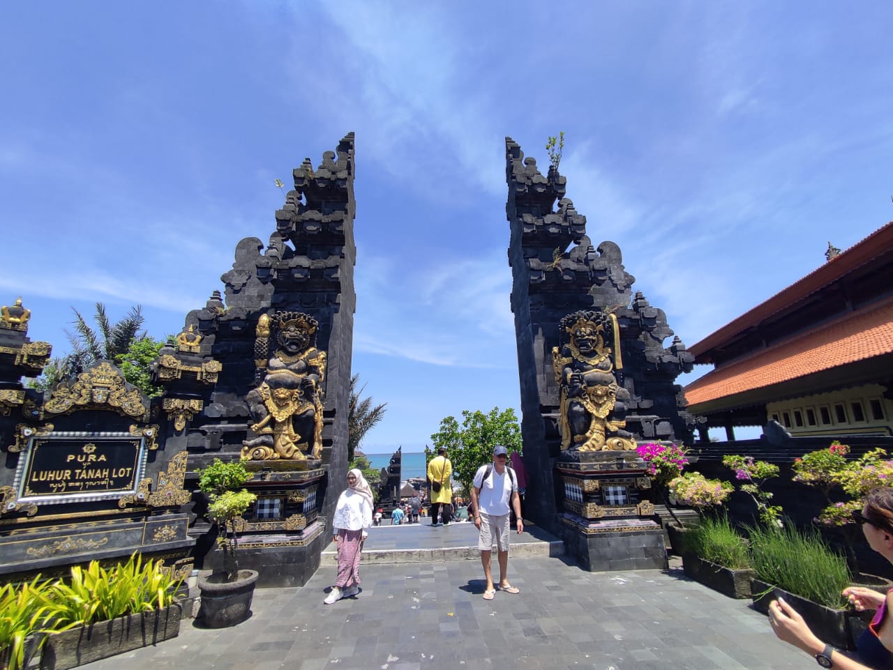 tanah lot bali