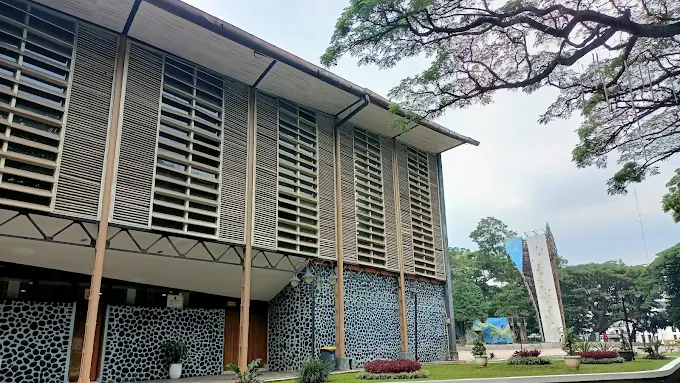 lapangan saparua