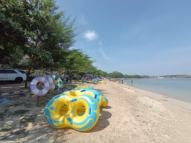 Aktivitas seru di pantai